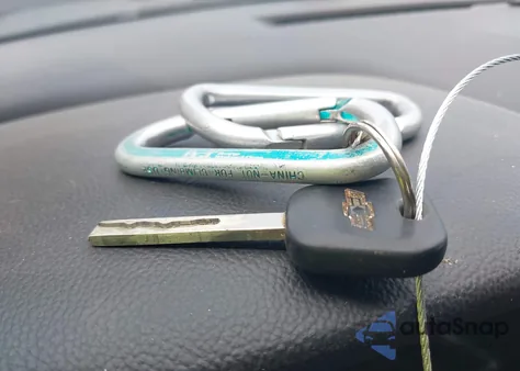 2018 Chevrolet Silverado K1500 Lt z USA, uszkodzony, nr VIN 1GCVKREC1JZ178360